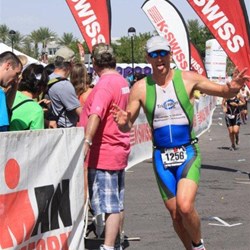 David starting the 21km run