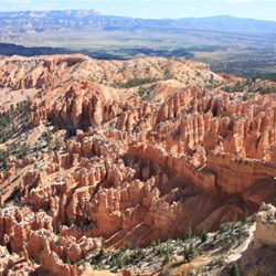 Views of Hoodoos at Bryce Canyon