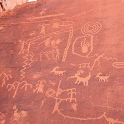 Atlatl Rock - petroglyphs