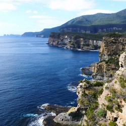 Spectacular coastal scenery on Tasman Peninsular