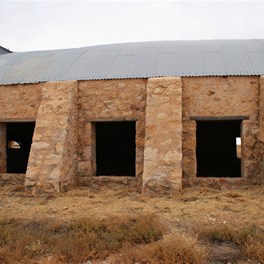 Butteresses and shearing stations
