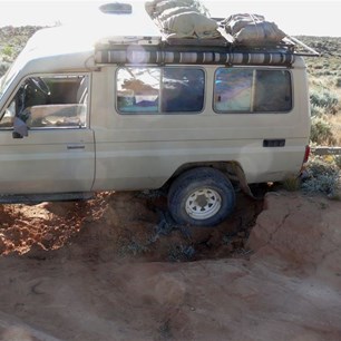 Troopy sitting on rear axle