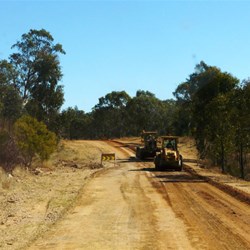 Graders repairing Mt Playfair Road
