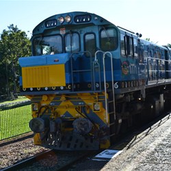 Kuranda Train Arriving at Freshwater Station 
