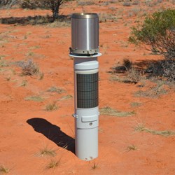 Every home should have one - a solar powered raingauge