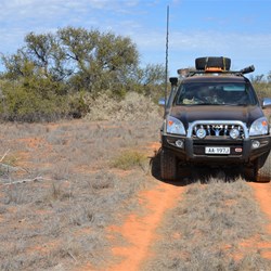 Quick lunch stop on the Caravan Track