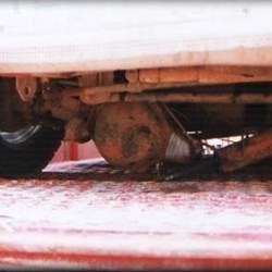 Broken diff under Nissan Patrol