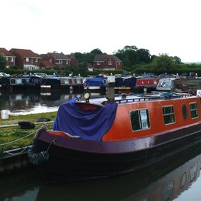 Parking area for narrow boats
