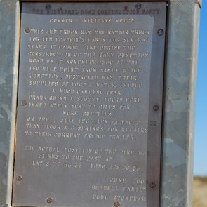 The plaque at Kiwirrkurra