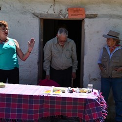 Wendy welcomes everyone to Horrock's Cottage