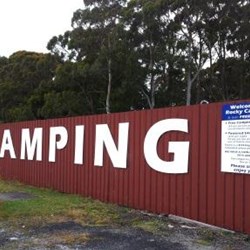 Free Camping Rocky Cape Tavern