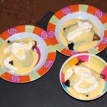 Ahhh dessert - apple surprise