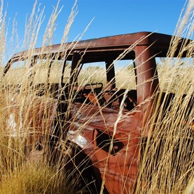 The burnt out Prado (or similar) - Talawana