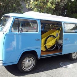 Transporting the trekking cart to the airport in Reggie