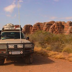 Vehicle through the Bungles