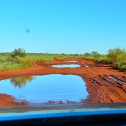 road to Indee Station