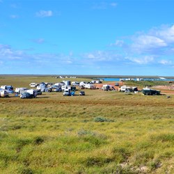 camping sites near the boat ramp