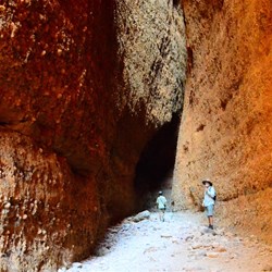 walking inside Echidna Chasm