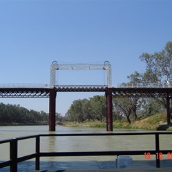 The old gateway bridge at North Bourke
