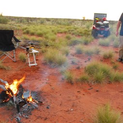 Camp by the creek - Breakfast