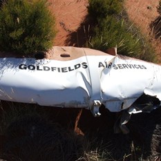 Crash site of twin engine plane - Anne Beadell Hwy