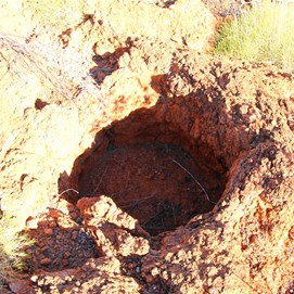 The gnamma hole atop Owl Gorge