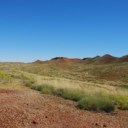 Heading into the Stansmore Range (Warri Peak just left of centre)