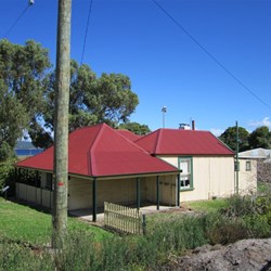 Mouchemore's Cottage