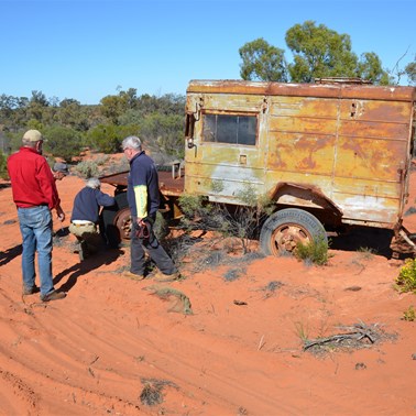 We found a camper trailer for Robin, along the Dog Fence