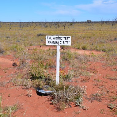 Arriving at Camera Site C and back onto the Anne Beadell Highway