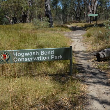 Walking track that take you into Hogwash Bend Conservation Park