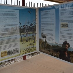 Rufus River Information Bay