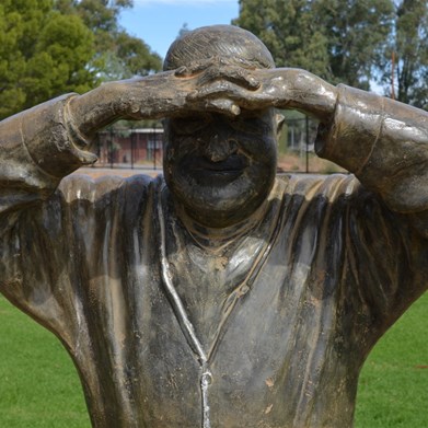Memorial to "Possum" at Fotherby Park - Wentworth