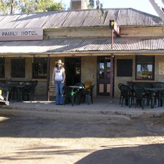Family Hotel, Tibooburra