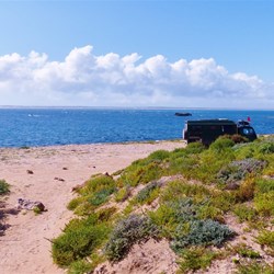 Second night on the cliffs