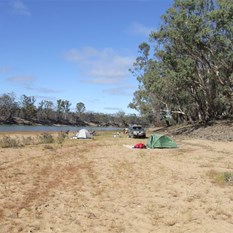 Jinkers Bend camp - Murray Kulkyne