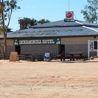 We enjoyed another great meal at the Innamincka Hotel