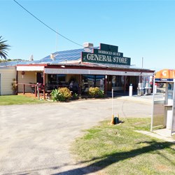 The little General Store