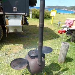 'Oink" hard at work cooking the rack of pork