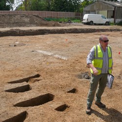 Richard explaining what happens on an archaeological dig