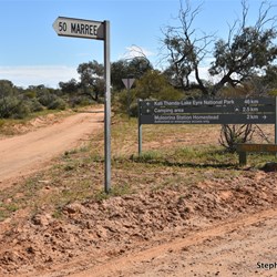 Left track to the Muloorina Campground