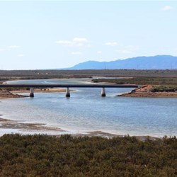 Rail bridge over Spencer Gilf
