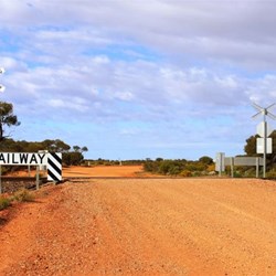 No flashing lights on the rail crossing.