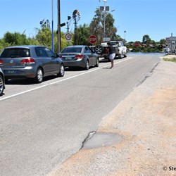 Lined up to cross the Murray at Wellington