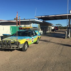 Back on the Eyre Highway and it's breakfast at Poochera