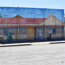 Elliston is well known for its painted buildings