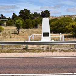 Darke Memorial west of Kimba