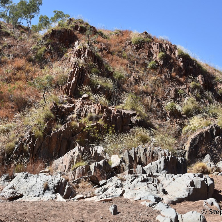 Rock formation at Caroline Pool