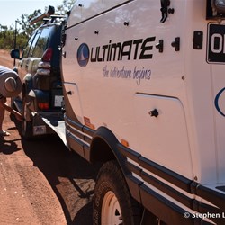Time to drop the tyre pressures for the long dirt drive to Nhulunbuy 