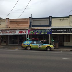 Coffee stop at Charters Towers